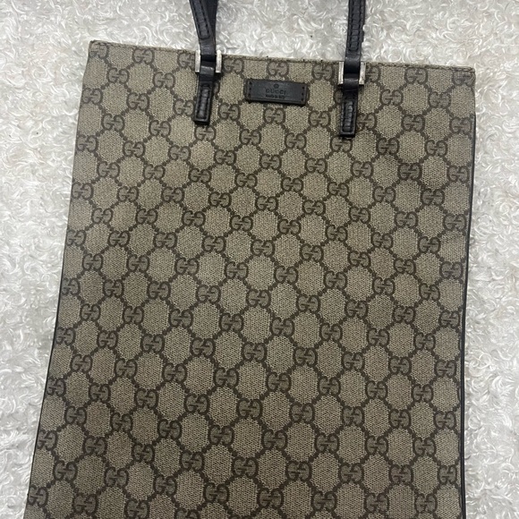 Gucci GG Plus Monogram Flat Vertical Tote - Picture 15 of 15